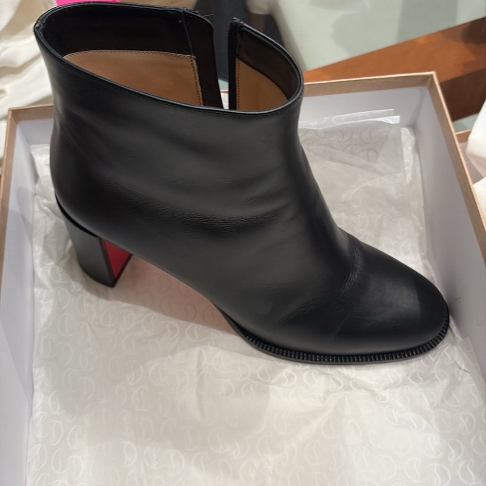 Christian Louboutin Black and Red Heeled Boots - Picture 2 of 4